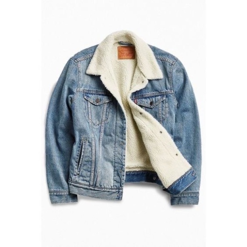 Levi’s Men Sherpa Jacket Size Medium